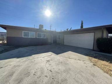 Main picture of 16211 Vallejo St