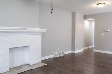 Main picture of 1585 Cleveland Ave