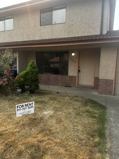Main picture of 3688 47th Ave NE