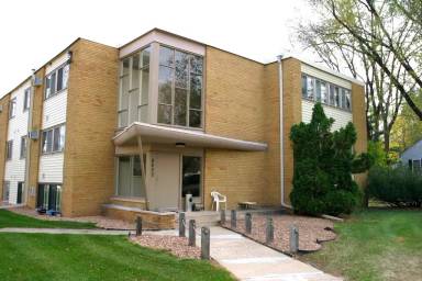 Main picture of 8420 Fremont Ave S
