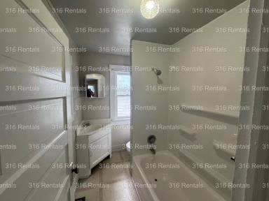 Main picture of 504 W 6th St