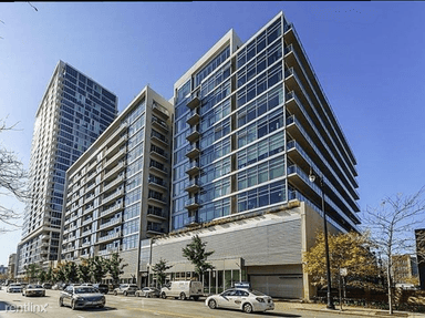 Main picture of 1620 S Michigan Ave Apartments