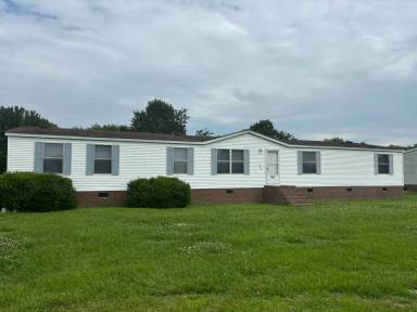 Main picture of 214 Brook Meadow Ln