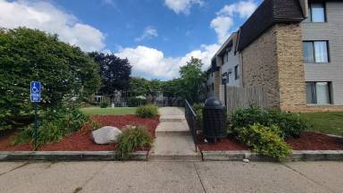 Main picture of Stanley Court Apartments