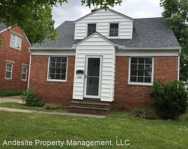 Main picture of 21330 Tracy Ave