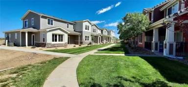 Main picture of 10565 Paris St
