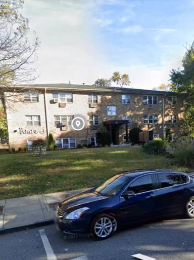 Main picture of 170 Linden Ave