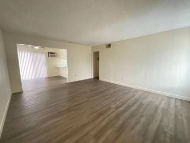 Main picture of 1418 N Donacy Way