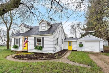 Main picture of 129 Kenton St SE