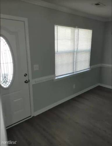 Main picture of 101 Southfield