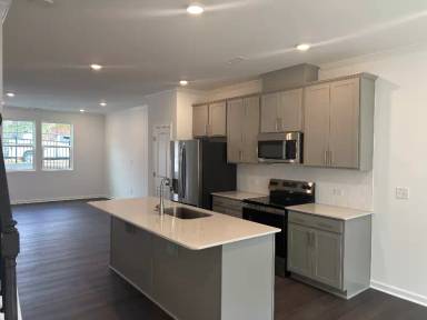 Main picture of 1510 Crescent Townes Way