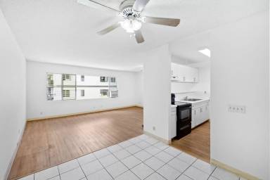 Main picture of 46-269 Kahuhipa St