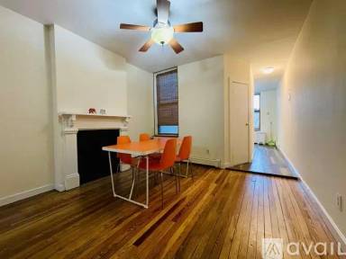 Main picture of 261 1st St