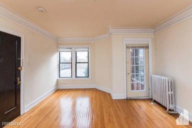 Main picture of 1606 W Morse Ave