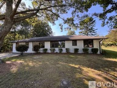 Main picture of 1136 Braselton Hwy