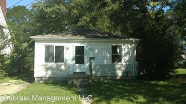 Main picture of 1505 Hughes Ave