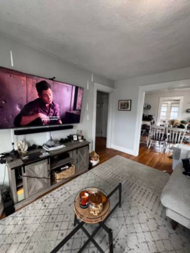 Main picture of 62 Carruth St