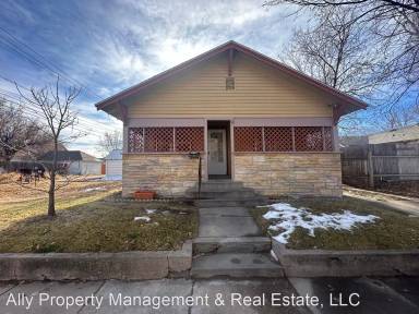 Main picture of 116 W 21st St