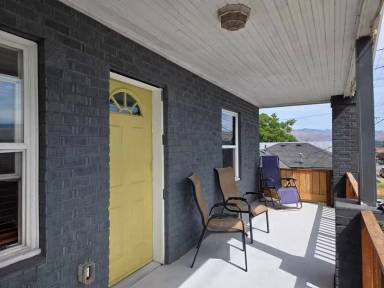 Main picture of 820 Cashmere St