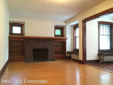 Main picture of 2505 E Park Pl