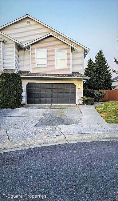 Main picture of 103 96th Ave SE
