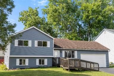 Main picture of 2383 Minerva Park Pl