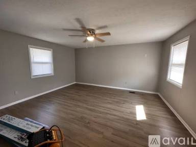 Main picture of 5625 Penn Ave