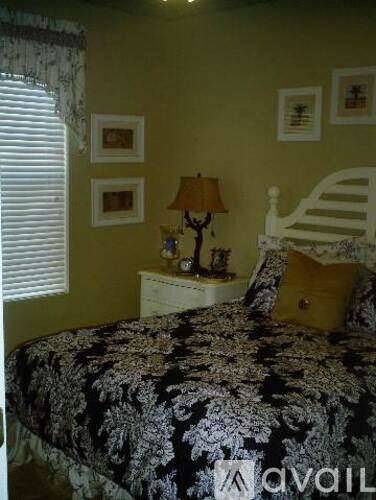 Main picture of 1324 Suncrest Vlg