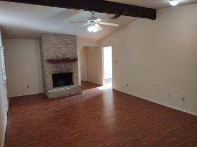 Main picture of 240 Craddock Ave