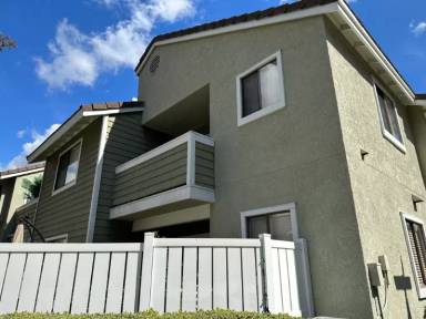 Main picture of 25 Cambria Ln