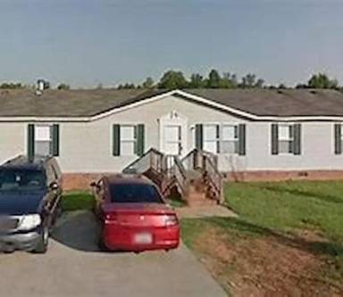 Main picture of 204 Riverbreeze Rd