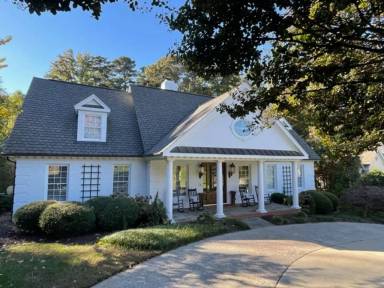 Main picture of 3333 Granville Dr