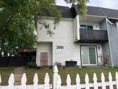 Main picture of 2001 Cervantes Ct