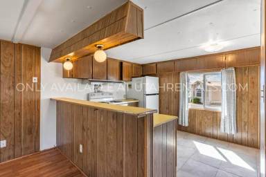 Main picture of 440 W Main St