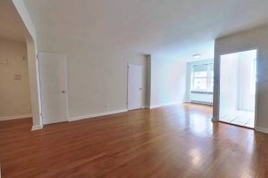 Main picture of 780 Greenwich