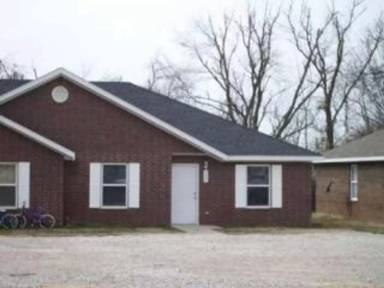 Main picture of 381 N Main Ave