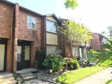 Main picture of 2359 Huntington Green Ct