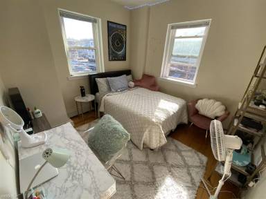 Main picture of 215 Harvard Ave