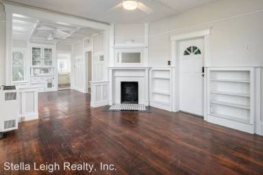Main picture of 3031 Ivy St