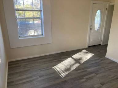 Main picture of 117 Hill Loop
