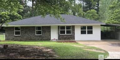 Main picture of 213 Forest Hill Rd
