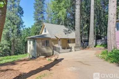 Main picture of 2988 Bonanza St