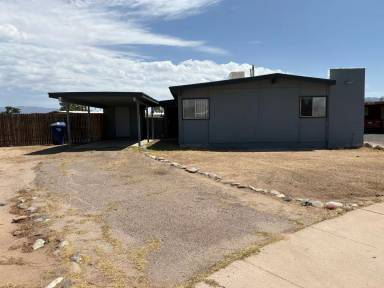 Main picture of 4677 S Canna Ln