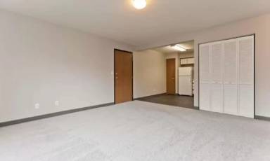 Main picture of 930 Boston Way