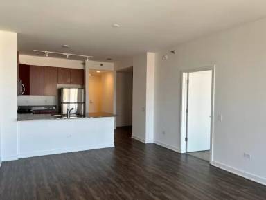 Main picture of 170 W Polk St