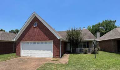 Main picture of 8400 Creek Front Dr