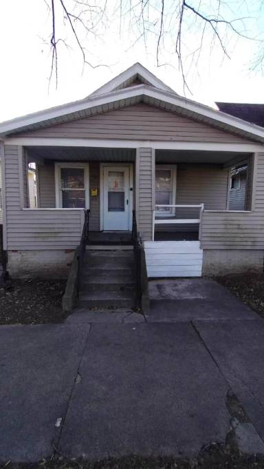 Main picture of 271 Walbridge Ave