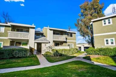 Main picture of 27648 Susan Beth Way