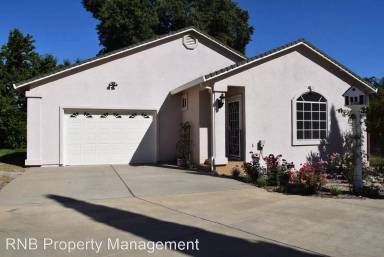 Main picture of 7698 Highland Ave