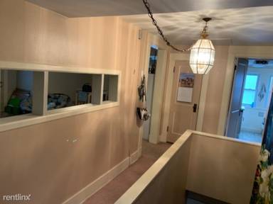 Main picture of 256 S Evaline St